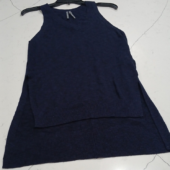 Anthropologie Blue Asymmetrical Cut Out Tank Top - Picture 8 of 9